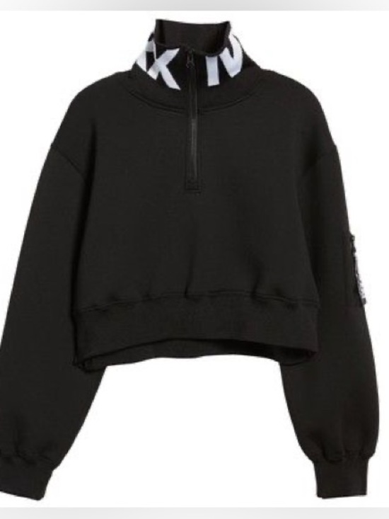 IVY PARK Tops - Ivy wPark Cropped Quarter Zip Sweatshirt Funnel Neck Black M